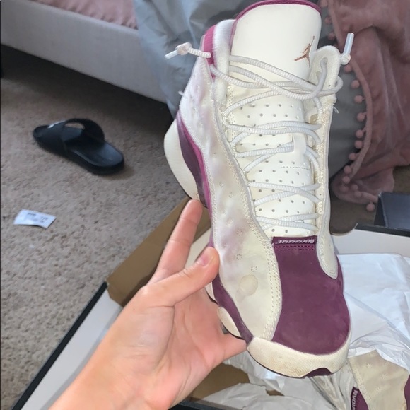 Jordan 13 Bordeaux (7 in boys) - Picture 5 of 6